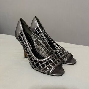 Manolo Blahnik Woven Peep Toe Heels Silver Size 36 1/2 Hand Made In Italy‎